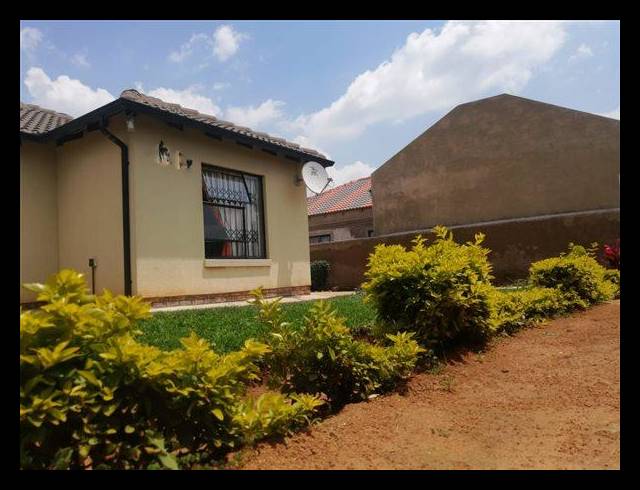3 BEDROOM HOUSE FOR SALE IN BIRCH ACRES